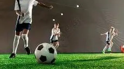 科比直升机事故揭秘：洛杉矶浓雾笼罩，盘旋六圈终失控