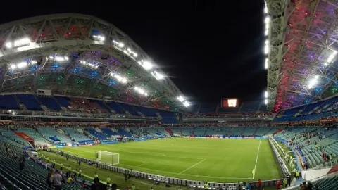 莎头组合决战南阳：世乒赛决赛激战正酣，莎头竭尽全力！